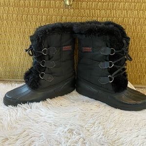 Sorel 8 VTG black pac boot waterproof liner